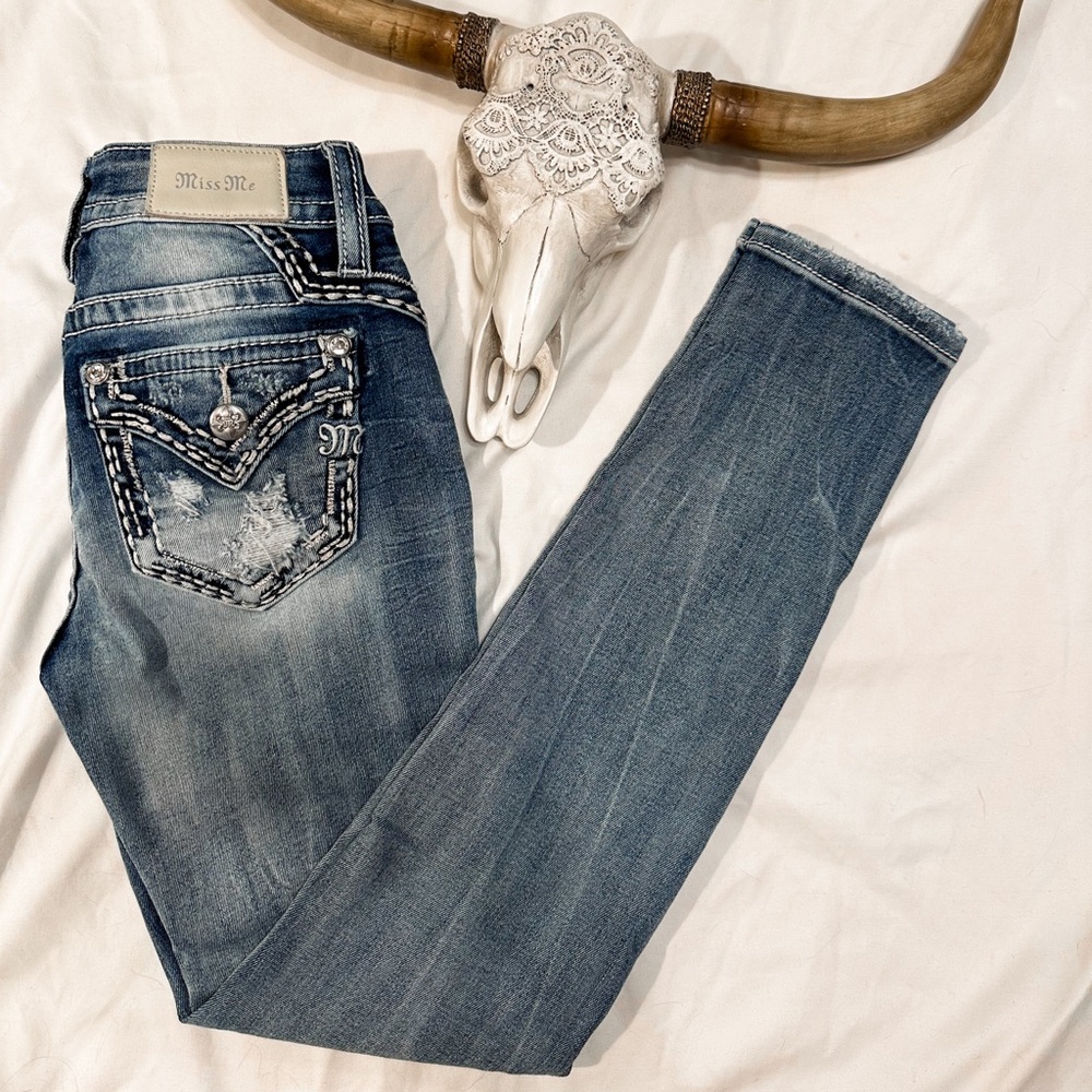 Miss Me Light Wash Skinny Jeans